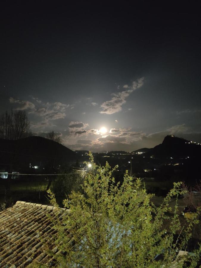 Casale Dei Ricordi Panzió Arce Kültér fotó